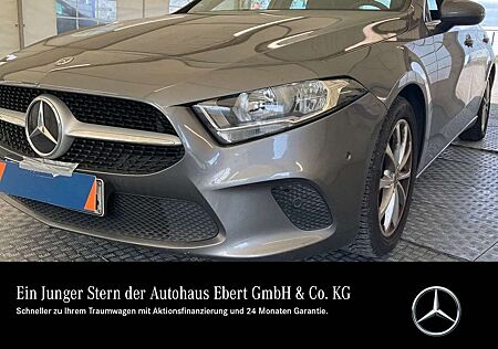 Mercedes-Benz A 220 Progres DWA NaviPrem SHZ Kamera SpiegelPkt