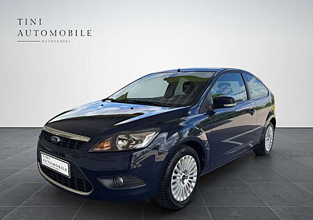 Ford Focus Lim. Titanium*Automatik*Klima*Keyless-Go*