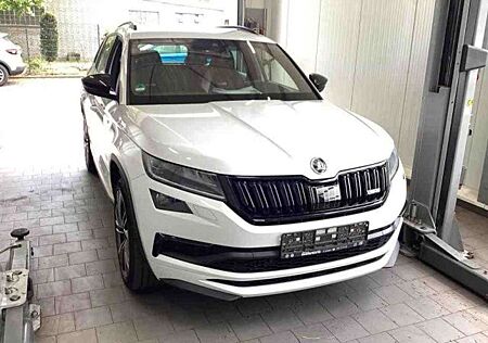 Skoda Kodiaq RS 2.0 Bi-TDI 4x4 20 Zoll CANTON AHK Navi