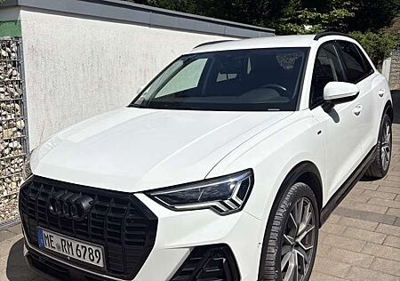 Audi Q3 45 TFSI quattro S tronic line