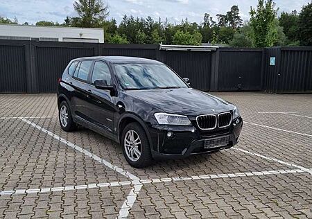 BMW X3 xDrive 20 d AHK