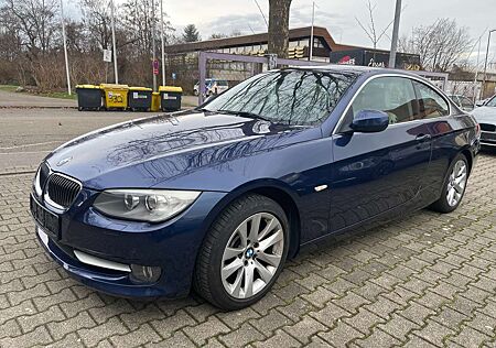 BMW 330d 330 Coupe xDrive, Navi, Xenon, Schiebedach