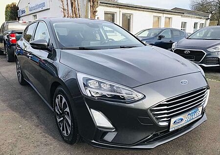 Ford Focus 1.0EcoB.''TITANIUM''LED-SW,HUD,Navi