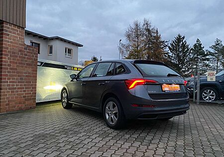 Skoda Scala Active LED Alus