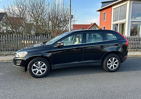 Volvo XC 60 XC60 XC60 Diesel D3 Geartronic Momentum