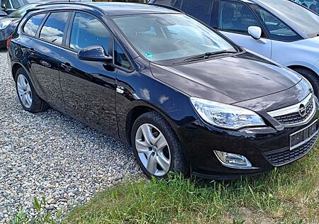 Opel Astra Design Edition