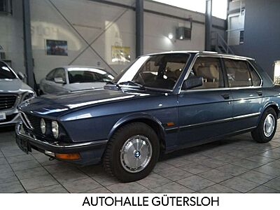 BMW 525 i*Orginalzustand*Aus 1.Hand*H-Zulassung*SD*