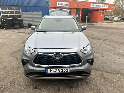 Toyota Highlander 2.5 Hybrid Luxury