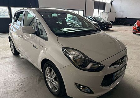 Hyundai ix20 1.6 CRDi blue drive Euro5 PanoramaDach
