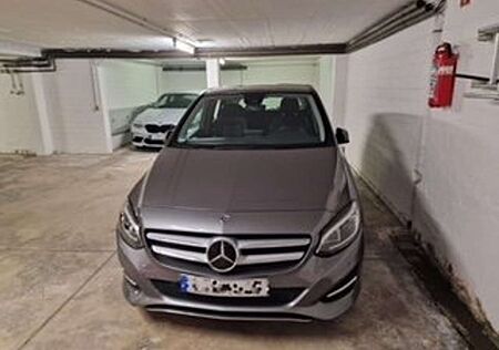 Mercedes-Benz B 250 7G-DCT Edition B