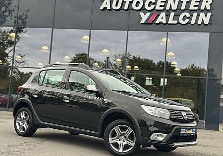 Dacia Sandero TCe 90 Stepway Celebration 2.H/R-CAM/NAV