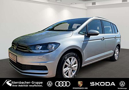 VW Touran Volkswagen TSI 7Sitze Navi DAB+ Digital Cockpit PDC