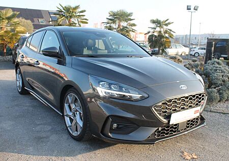 Ford Focus ST Automatik, Navi, LED, ACC, Kamera