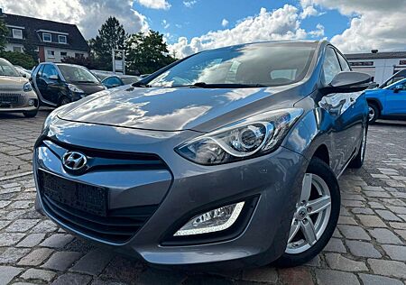 Hyundai i30 FIFA World Cup Edition*Navi*SHZ*Kamera*