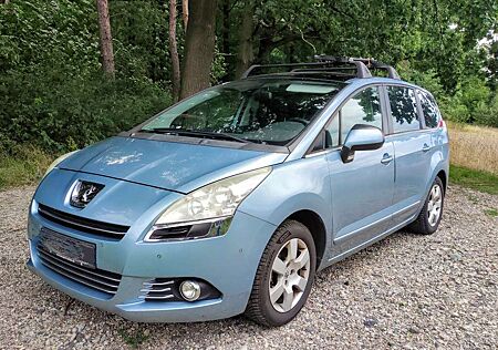 Peugeot 5008 155 THP Premium 7 Sitzer