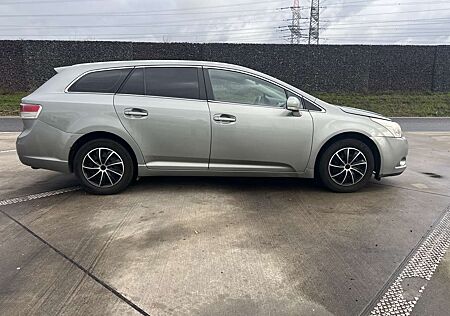 Toyota Avensis Combi Diesel Combi 2.0 D-4D