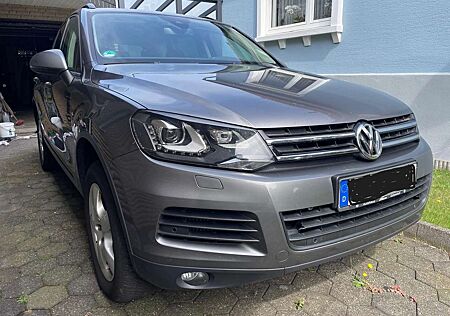 VW Touareg Volkswagen 3.0 V6 TDI Blue Motion DPF Automatik Exclu