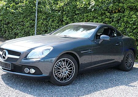 Mercedes-Benz SLK 250 CDI +Autom.Navi+AIRSCARF+LEDER+