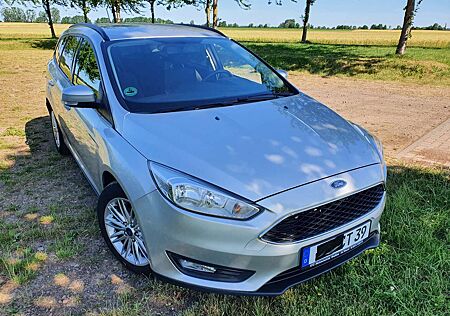 Ford Focus Turnier 1.5 TDCi DPF Start-Stopp-System Aut.