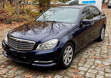 Mercedes-Benz C 180 CGI BlueEfficiency (204.031)