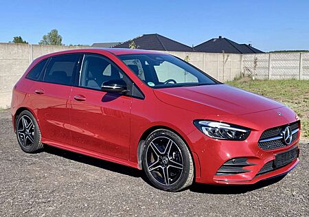Mercedes-Benz B 220 AMG 4Matic, AHK, LED,R-Kam.,18 Zoll,Ambiente