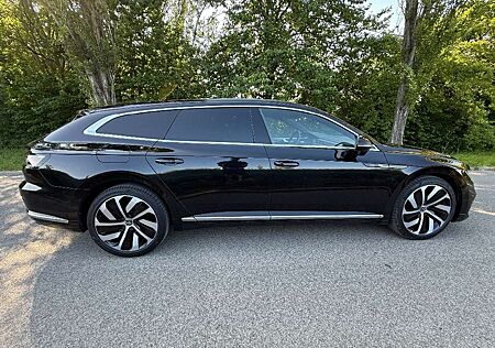 VW Arteon Volkswagen Shooting Brake 2.0 TDI SCR 4Motion DSG R-Line