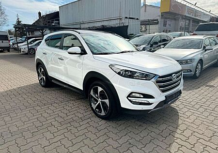 Hyundai Tucson Premium 4WD*PANO*LEDER*KAM*LED*NAVI*AHK