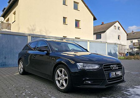 Audi A4 Avant 2.0 TDI DPF clean diesel multitronic Ambitio