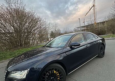 Audi A8 3.0 TDI DPF quattro tiptronic