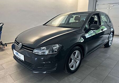 VW Golf Volkswagen VII 2.0 TDI Comfortline *Navi *BT *