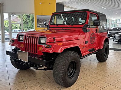 Jeep Wrangler 4.0 Sport*AHK*HARD SOFTTOP*BLUETOOTH*