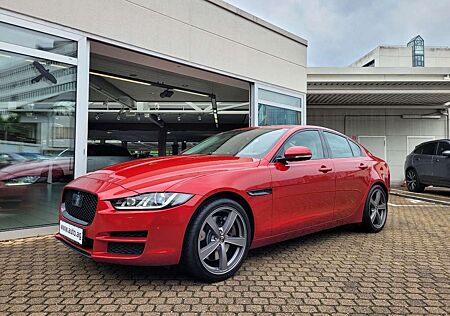 Jaguar XE 25d Portfolio AWD 6 Pakete*360° Kamera