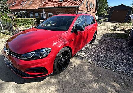 VW Golf R Volkswagen R
