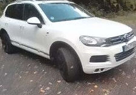 VW Touareg Volkswagen 3.0 V6 TDI Automatik Exclusive