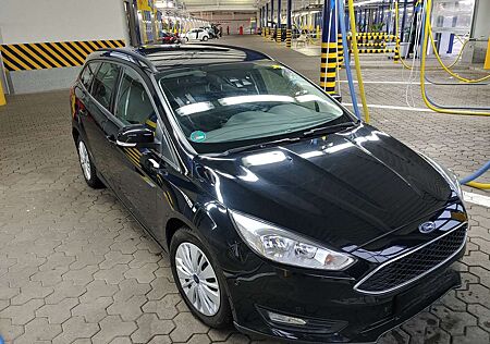 Ford Focus Turnier 1.0 EcoBoost Start-Stopp-System TREN