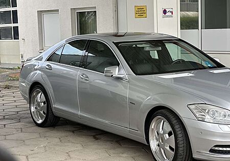 Mercedes-Benz S 350 CDI (221.022)