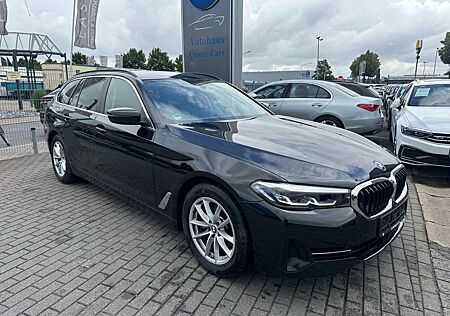 BMW 520d 520 Touring AMB+ACC+HuD+HiFi+Park ASSIST uvm.
