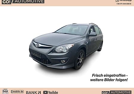 Hyundai i30 CW blue Comfort+HU & Service neu+1. Hand!
