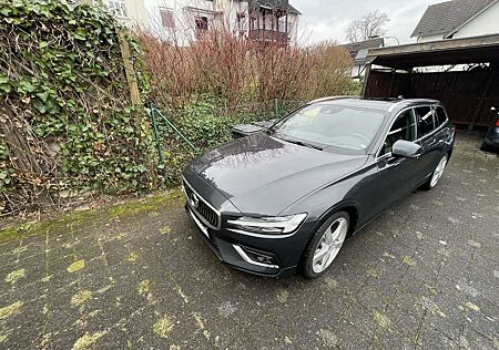 Volvo V60 D4 AWD Geartronic Inscription
