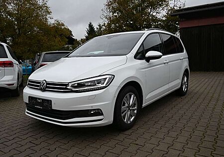 VW Touran Volkswagen Highline/Voll/Pano/LED/AHK