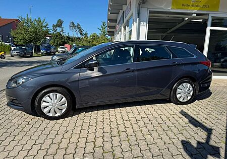 Hyundai i40 blue Classic-1.Hand - Scheckheftgepflegt-