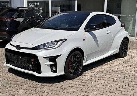 Toyota Yaris GR 1,6 WRC Triple Edition mit HPP
