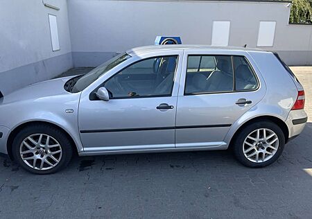 VW Golf Volkswagen 2.0
