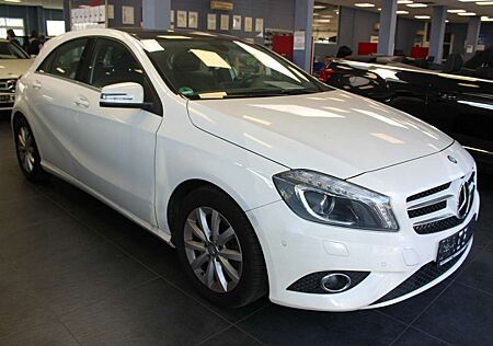 Mercedes-Benz A 180 Style - Panorama - Navi - Xenon -