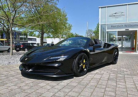 Ferrari SF90 Spider Lift/Carbonsitze/JBL/Sofort/Deutsch!