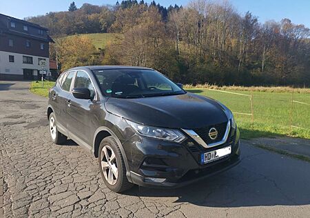 Nissan Qashqai +1.3+DIG-T+ACENTA