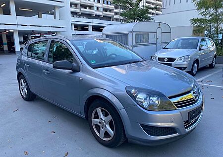 Opel Astra 1.6 Klima Alu 1.Hand Tel.01708044052
