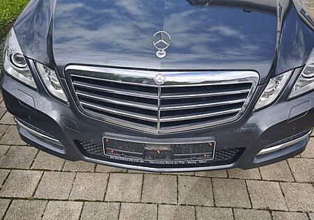 Mercedes-Benz E 220 CDI BlueEfficiency (212.202)