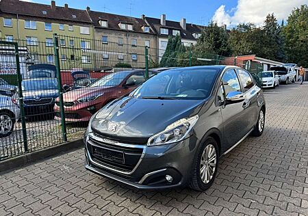 Peugeot 208 Style TÜV NEU*