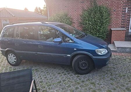 Opel Zafira 1.8 16V Sportsline